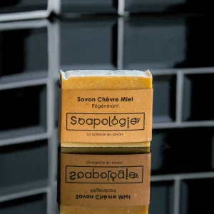 Savon Chèvre Miel régénérant Soapologie 2